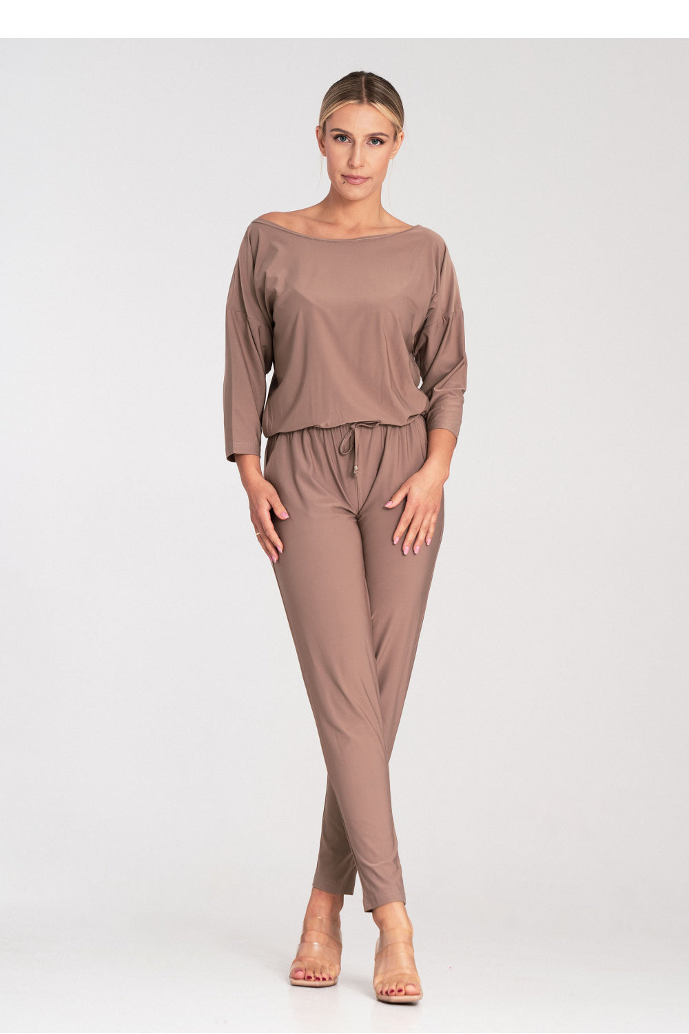 Suit M1030 – Figl, Beige – Jumpsuit – image 2
