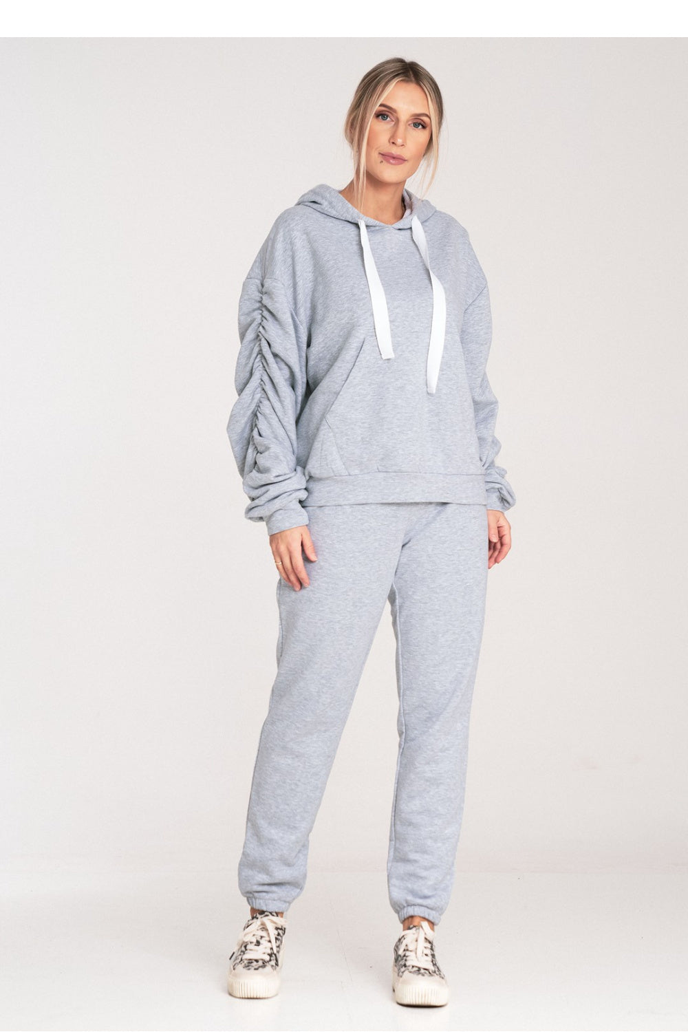 Tracksuit trousers M1056 – Figl – Track Pants – image 11