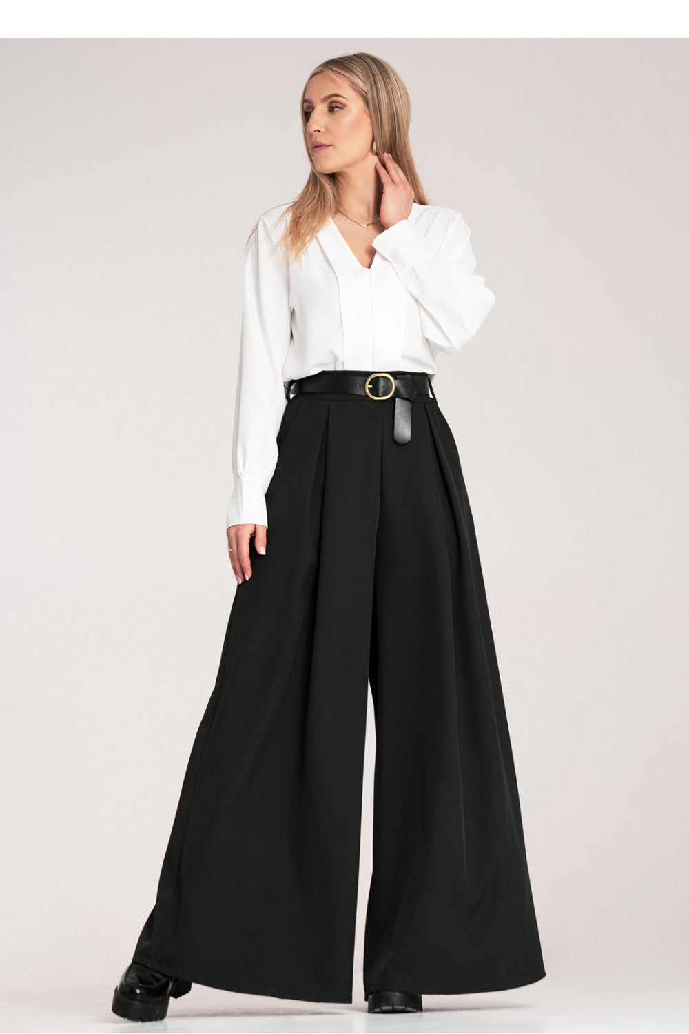 Women's Trousers M1134 – Figl, Black – Pants