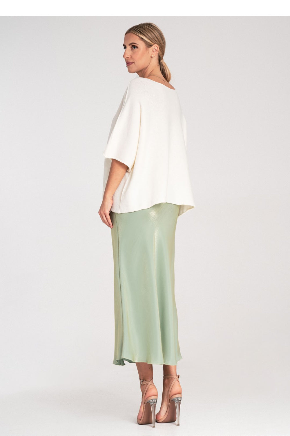 Bat style blouse M1102 – Figl – Blouse – image 11