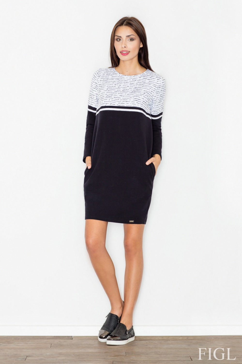 Day Dress M510 – Figl, Pattern 25 Black Lettering – Day Dress – image 2