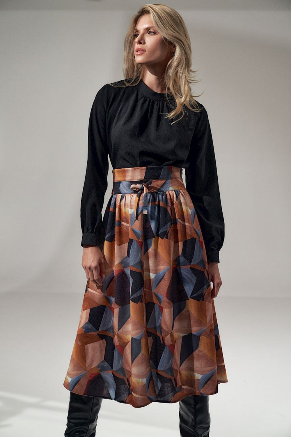 Blouse M730 – Figl, Black – Blouse – image 2