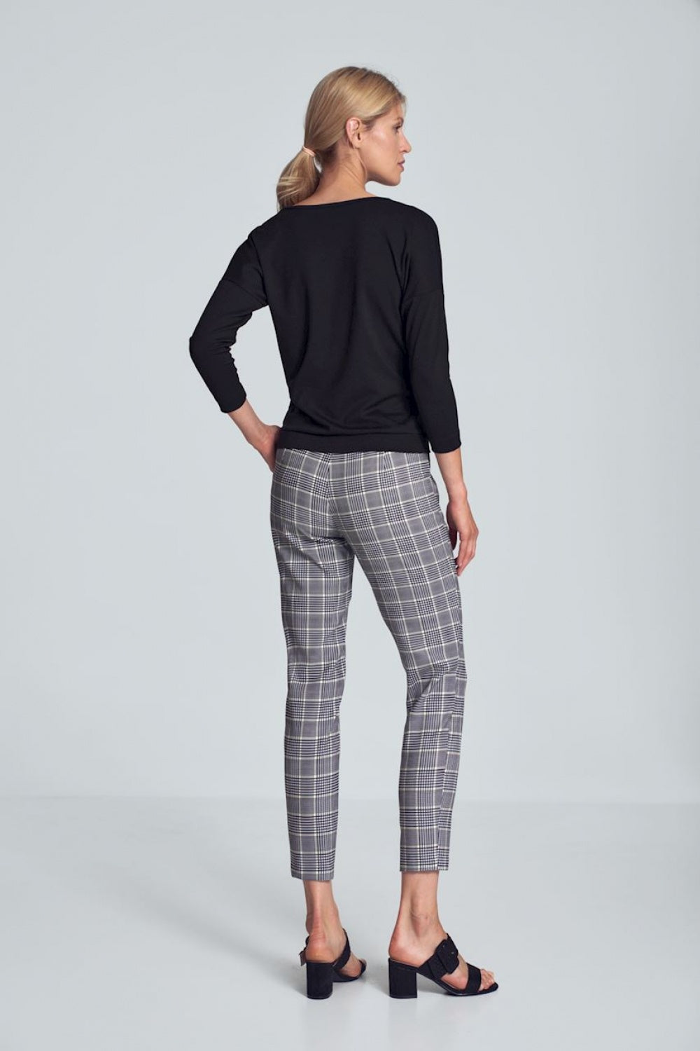 Women's Trousers M712 – Figl – Pants – image 3
