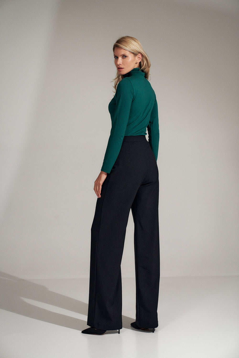 Women's Trousers M721 – Figl – Pants – image 3