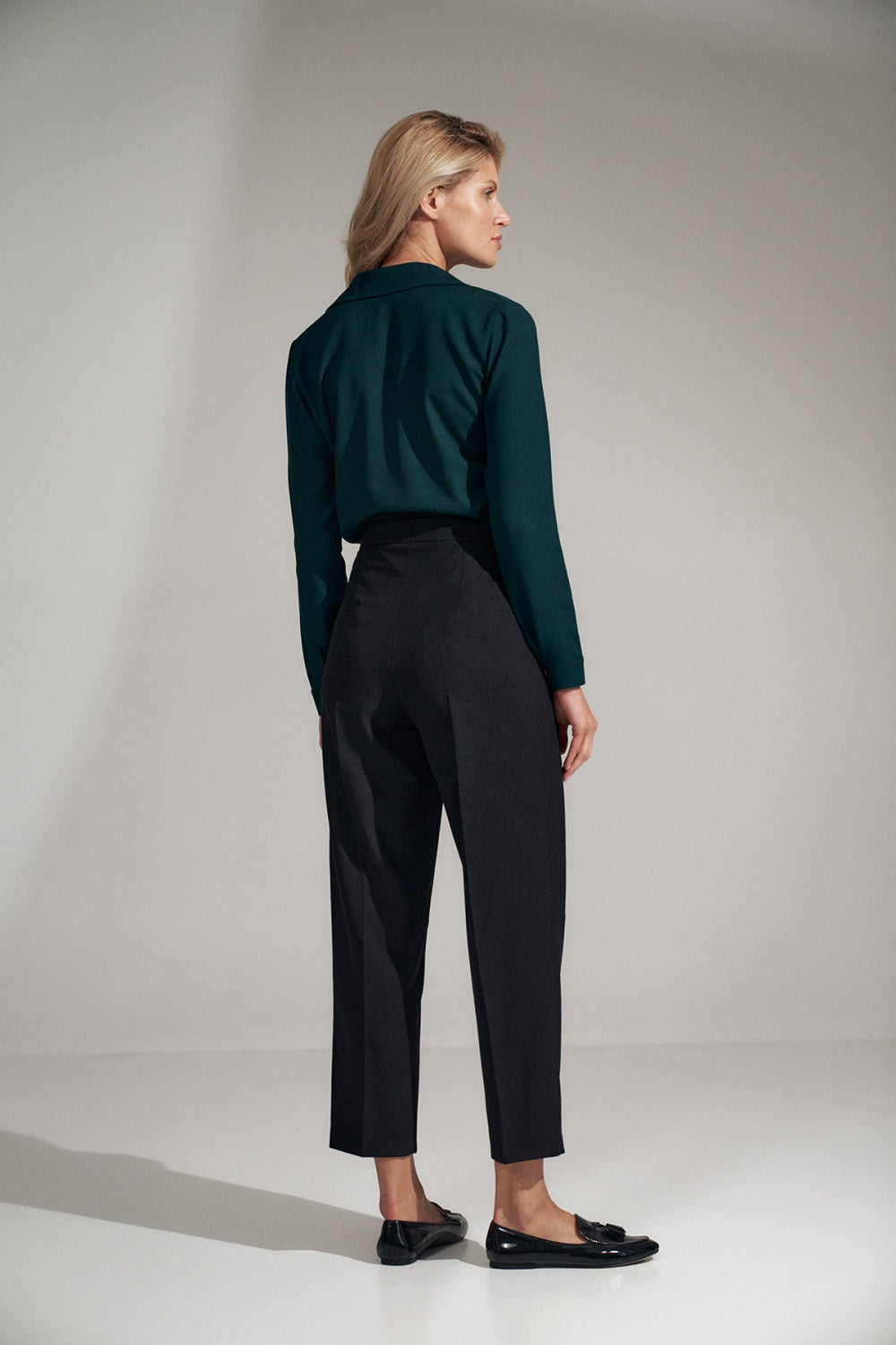 Women's Trousers M720 – Figl – Pants – image 4