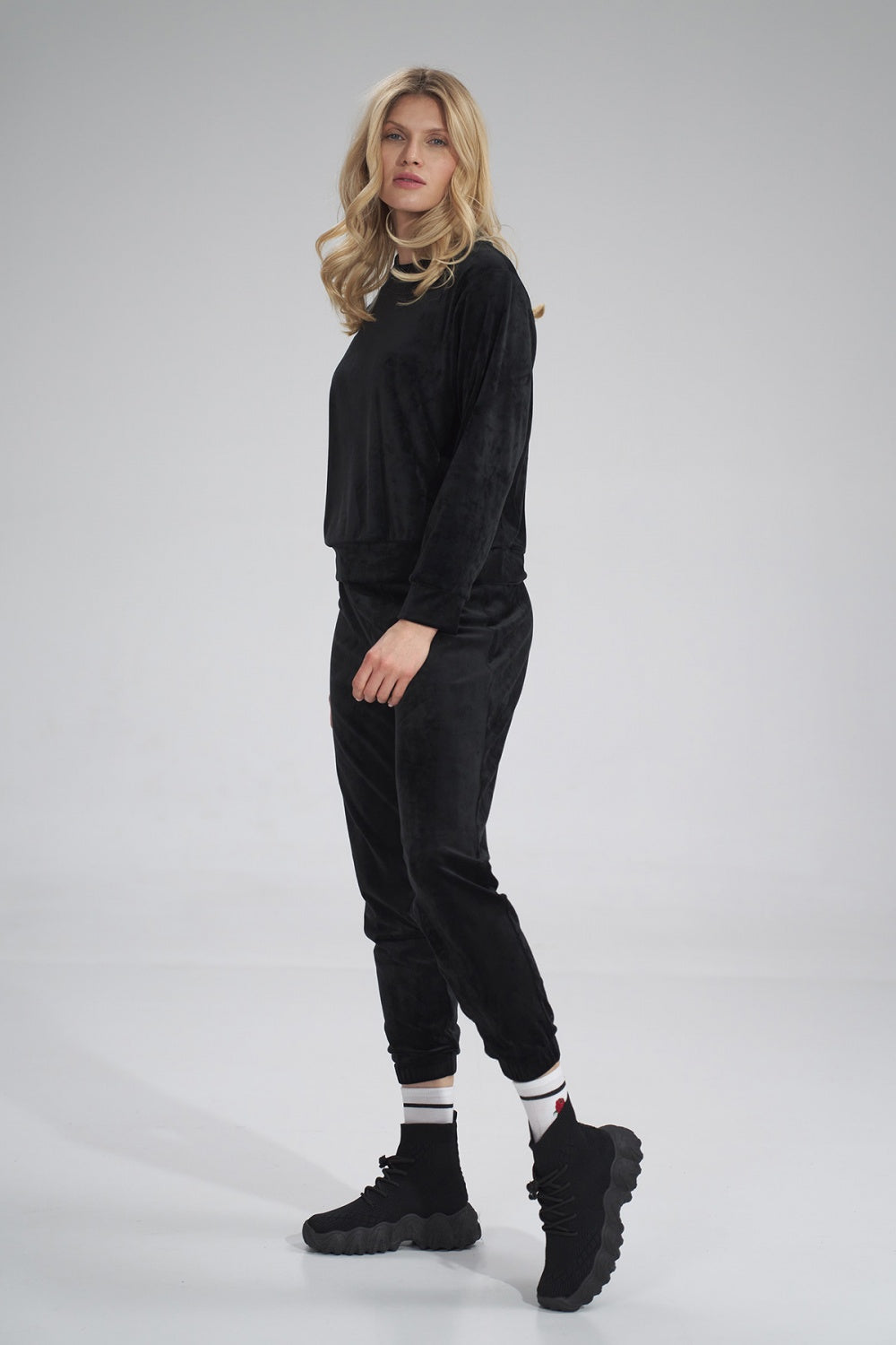 Tracksuit trousers M762 – Figl – Track Pants – image 6