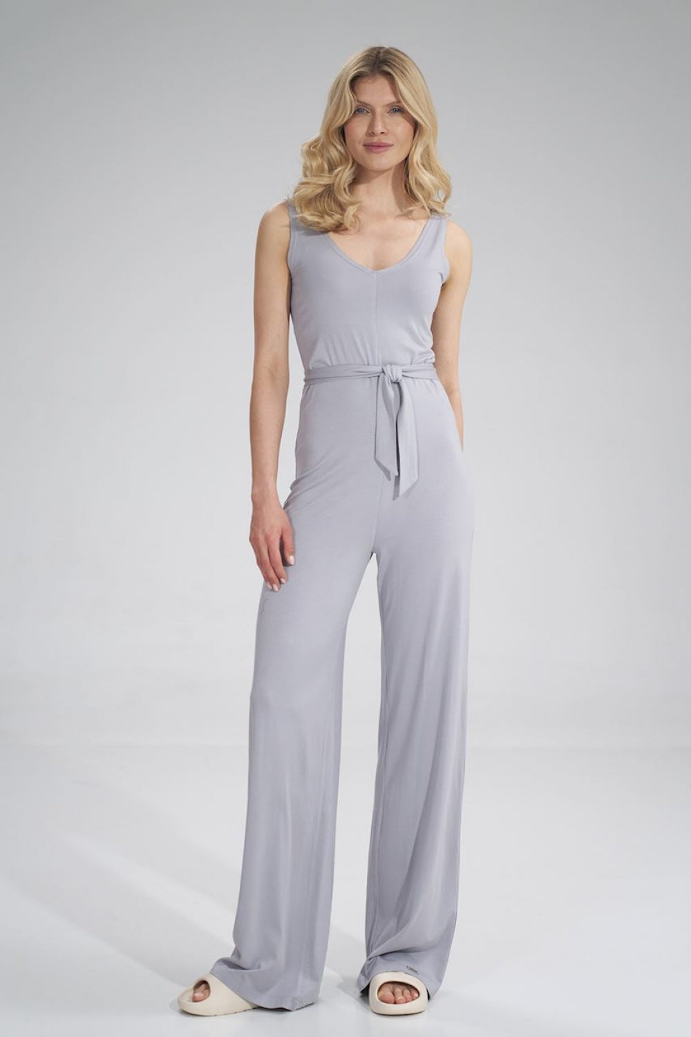 Suit M775 – Figl, Light Grey – Jumpsuit