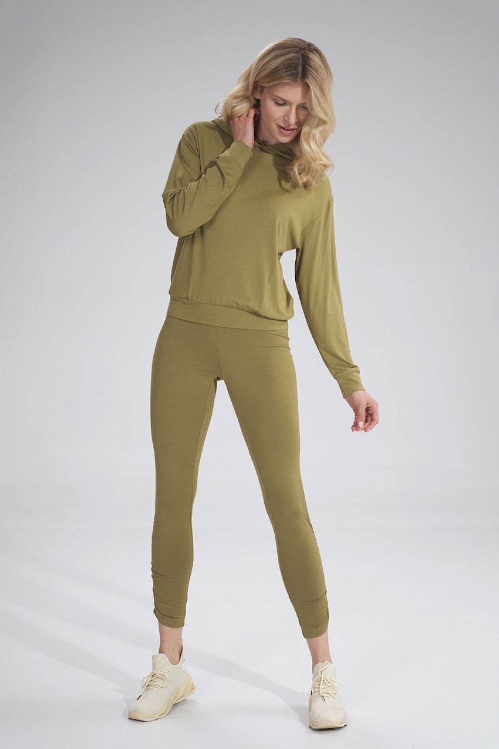 Long leggings M773 – Figl – Leggings – image 7
