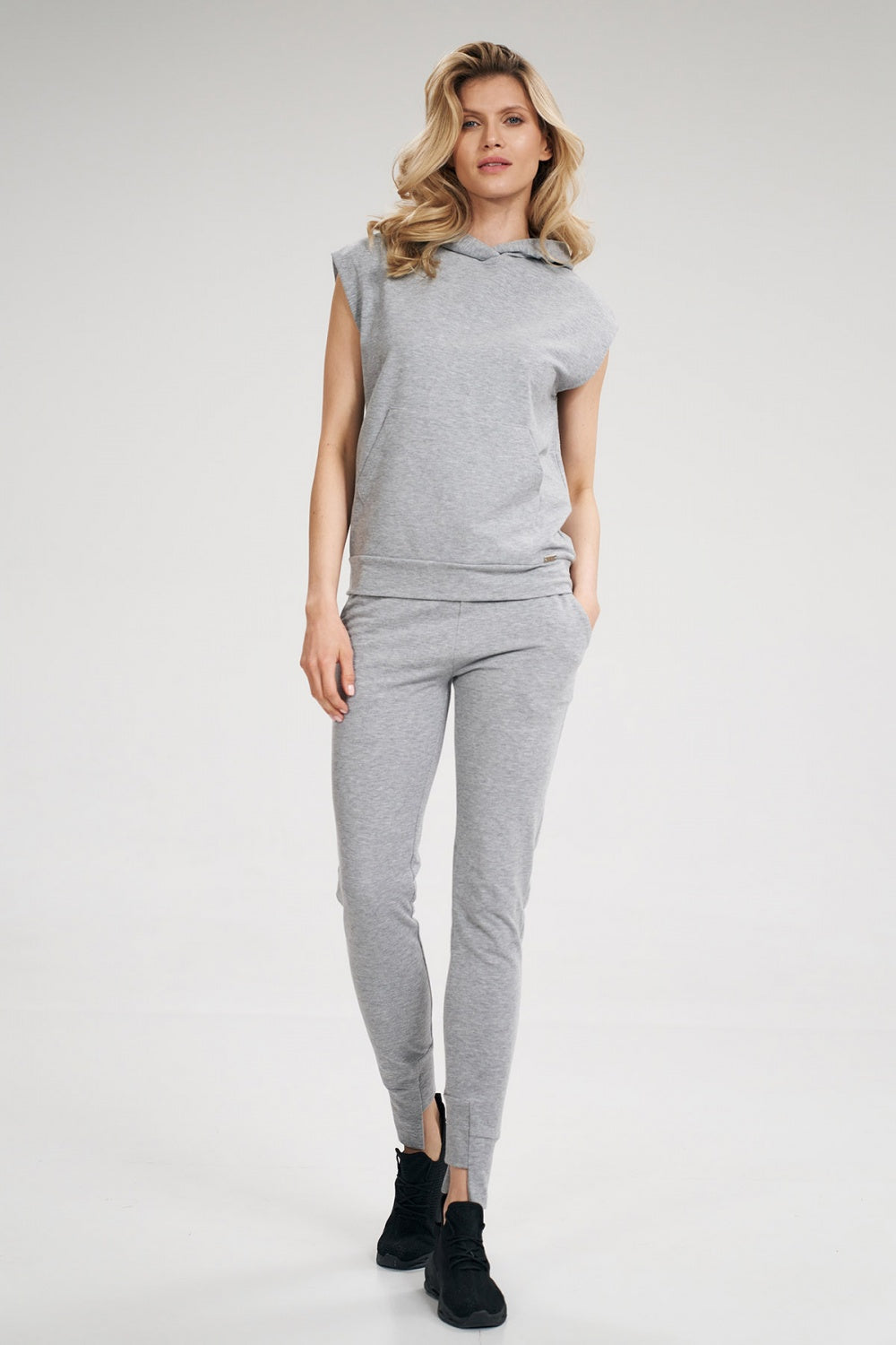 Tracksuit trousers M806 – Figl, Grey – Track Pants – image 3