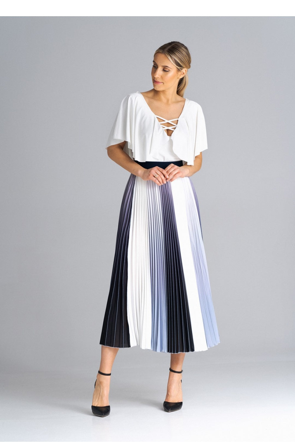 Skirt M944 – Figl, Pattern 158 – Skirt